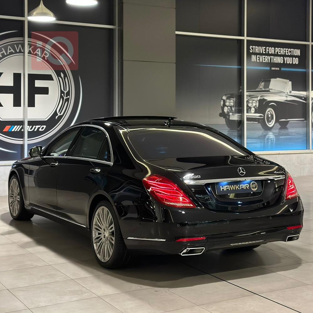 Mercedes-Benz S-Class